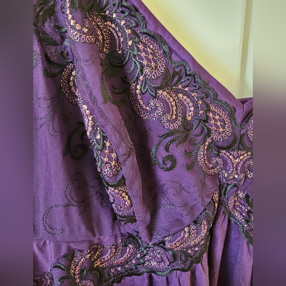 SOLD SOLD SOLD SOMA Babydoll/ Nighty - Picture 2 of 6